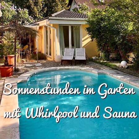 Apartment Tinyhouse Mit Pool, Outdoor Whirlpool Und Garten Petershagen-Eggersdorf Dış mekan fotoğraf