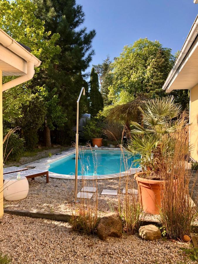 Apartment Tinyhouse Mit Pool, Outdoor Whirlpool Und Garten Petershagen-Eggersdorf Dış mekan fotoğraf