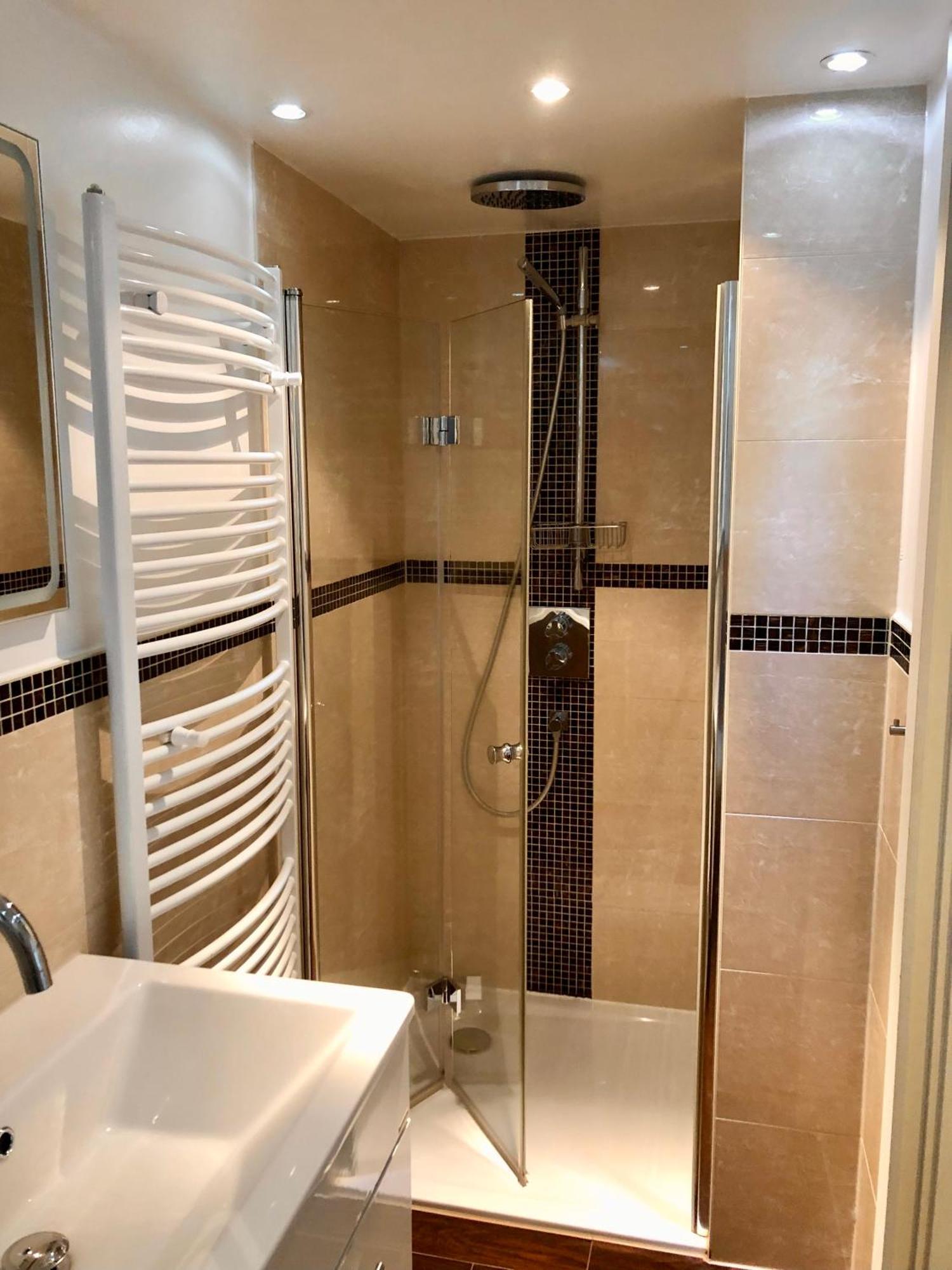 Apartment Tinyhouse Mit Pool, Outdoor Whirlpool Und Garten Petershagen-Eggersdorf Dış mekan fotoğraf