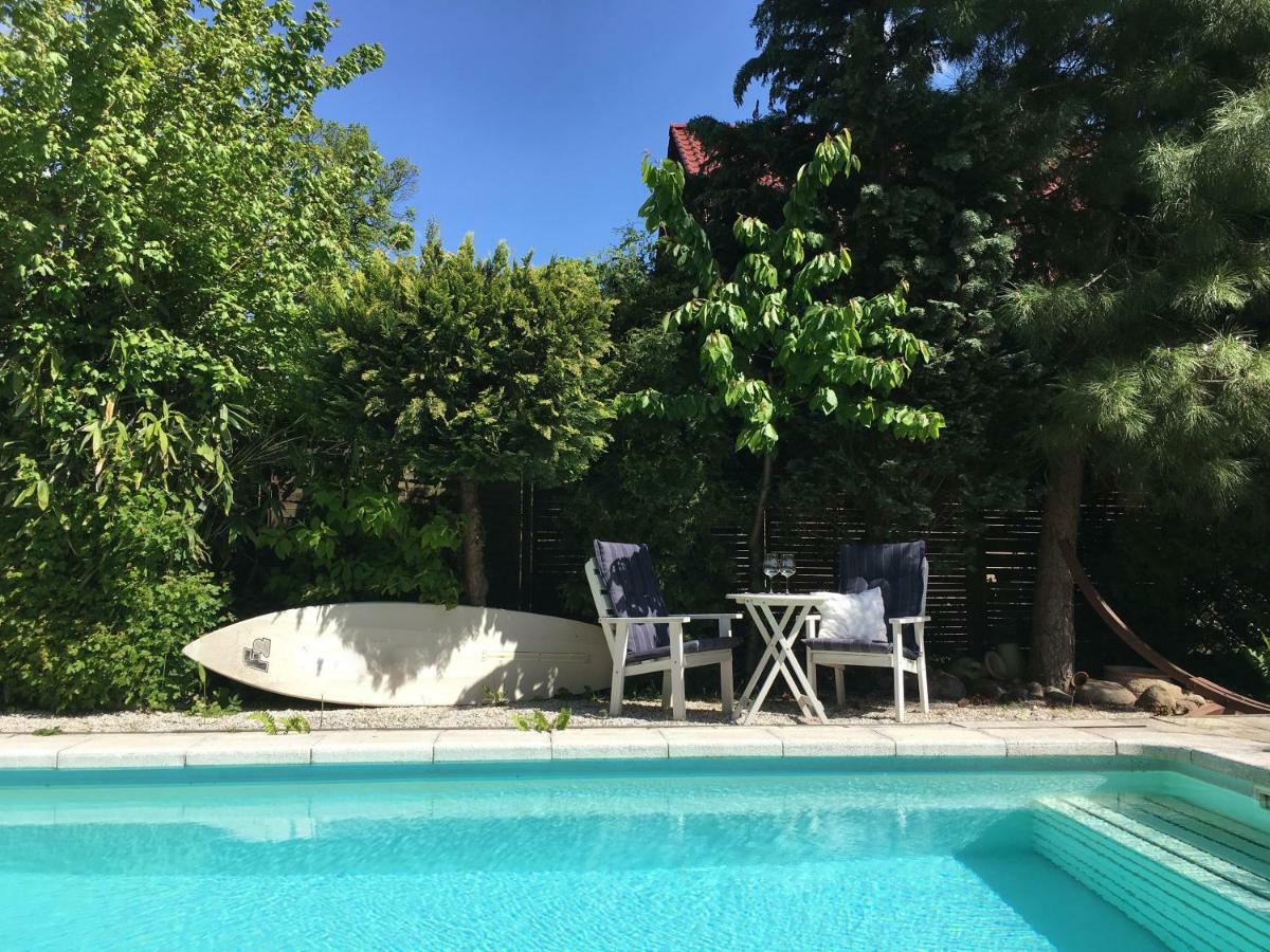 Apartment Tinyhouse Mit Pool, Outdoor Whirlpool Und Garten Petershagen-Eggersdorf Dış mekan fotoğraf